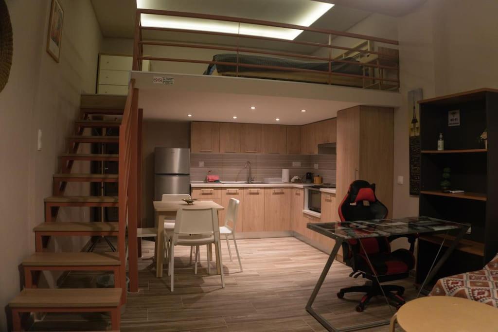 Modern Cozy Appartment In Thessaloniki Buitenkant foto